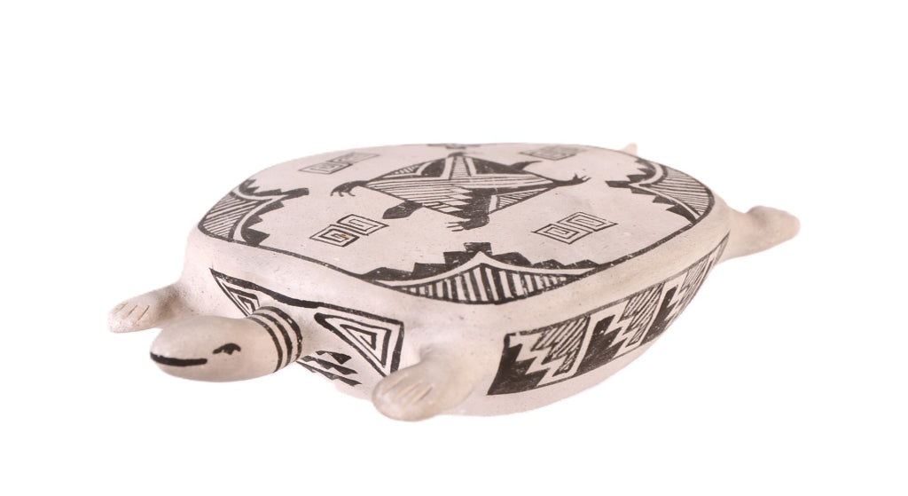 Laguna Pueblo Black and White Pottery Turtle By Kanteena