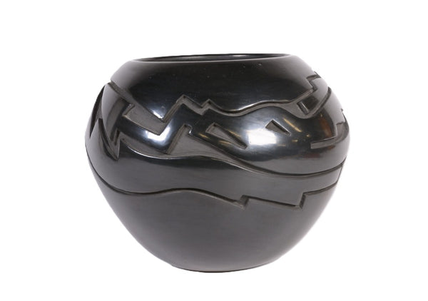 Santa Clara Pueblo Pottery By Joe Chavange