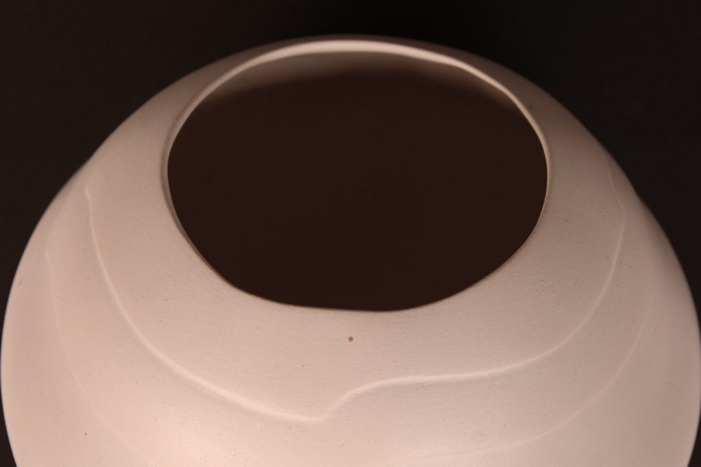Winnebago (Ho-Chunk) Fine White Pottery by Jacquie Stevens
