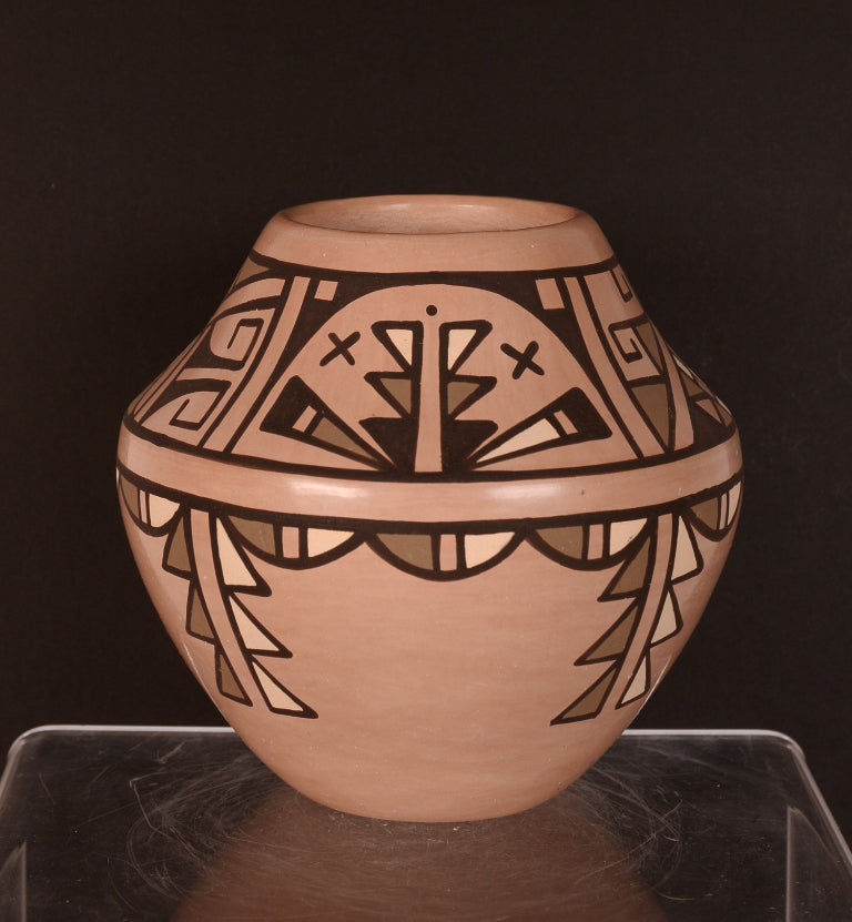 San Ildefonso Pueblo Pottery By Erik Fender (Than Tsideh)