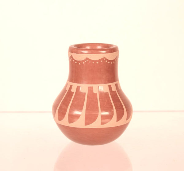 San Idelfonso Pueblo Pottery By Geraaldine Gutierrez