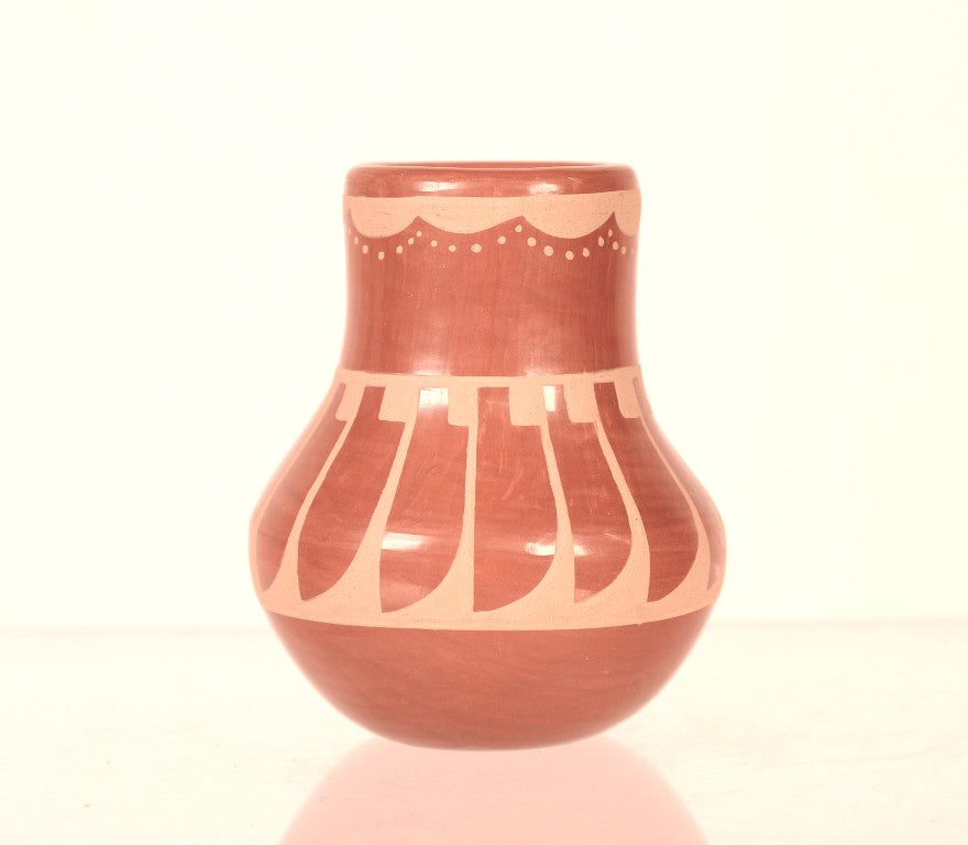 San Idelfonso Pueblo Pottery By Geraaldine Gutierrez