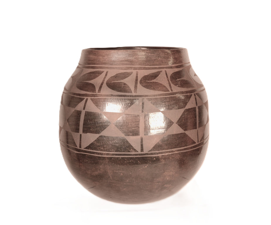 Santo Domingo Pueblo XXL Black Storage Jar Pottery By Rafalita Agilar