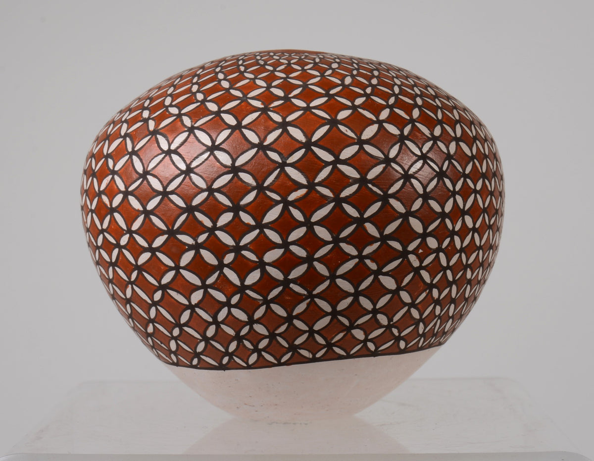 Acoma Pottery Seed Jar by : JoAnn Chino Garcia (Acoma, born 1961)