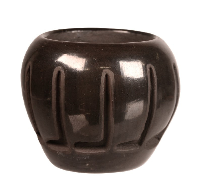 Santa Clara Pueblo Black Carved Pottery By Carol Velarde