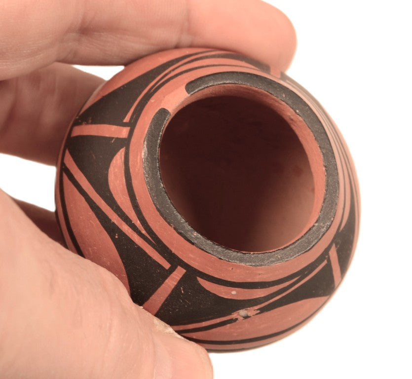 Santo Domingo Pueblo Pottery