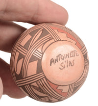 Hopi-Tewa Pueblo Pottery By Antoinette Silas