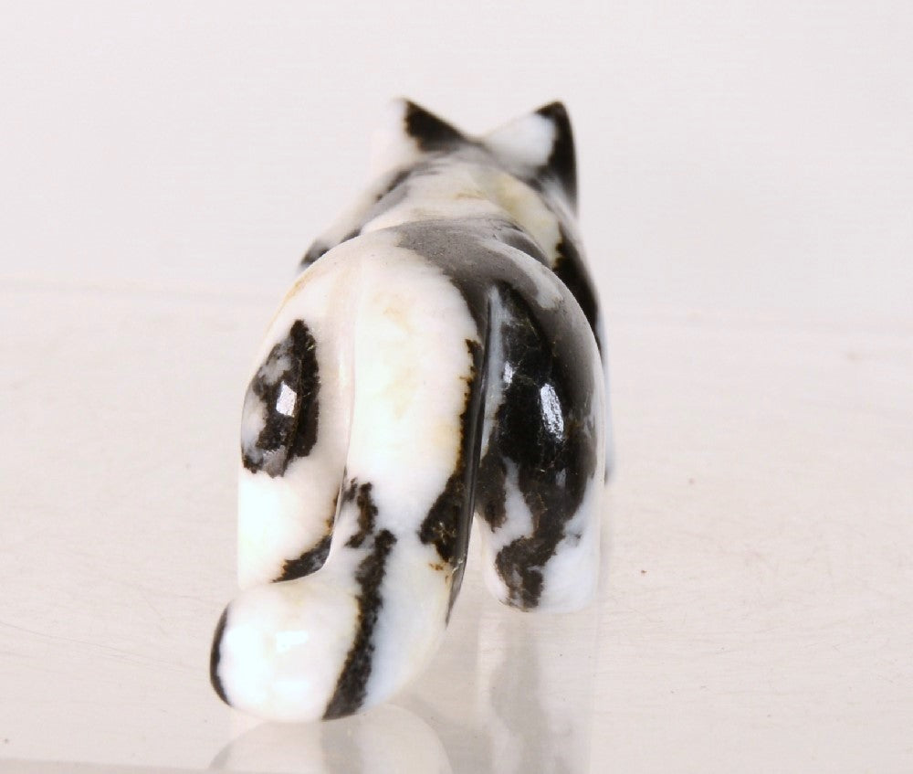 Zuni Mountain Lion Fetish - Zebra Stone - Jasper