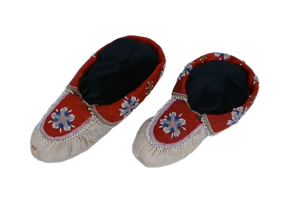 Antique Iroquois Beaded Hide Moccasins