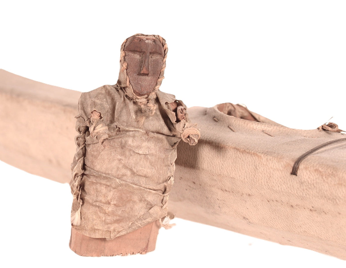 Eskimo Kayak with Figure