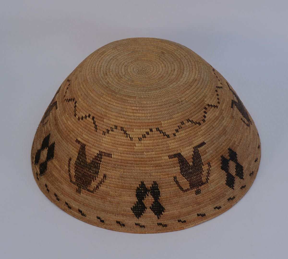 Large Antique Polychrome Yokuts pictorial basket