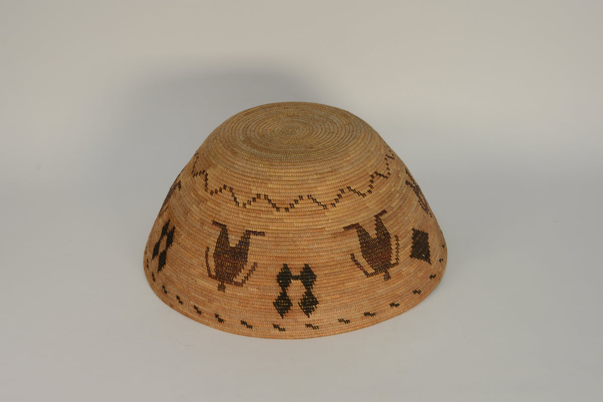 Large Antique Polychrome Yokuts pictorial basket