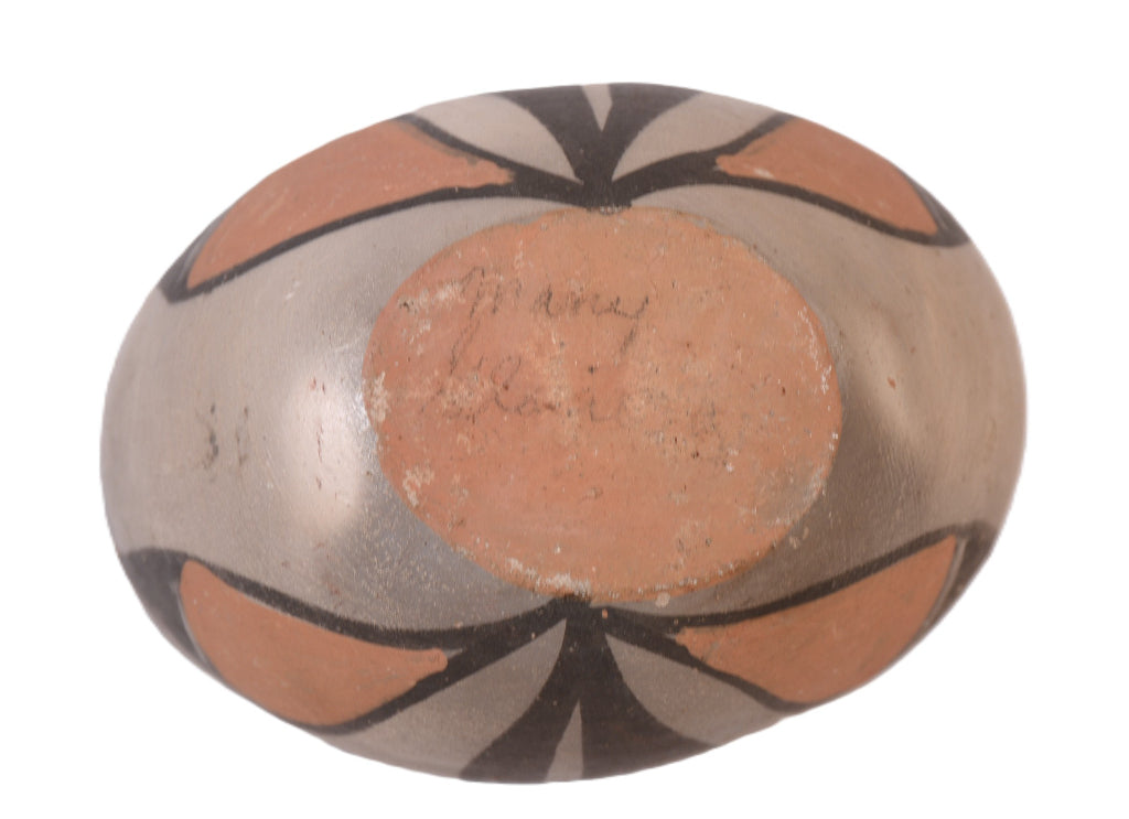 Santo Domingo Pueblo Basket Pottery By Mary Gloria