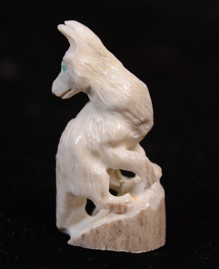 Zuni Pueblo Antler Fox Fetish By Elton Kaamasee