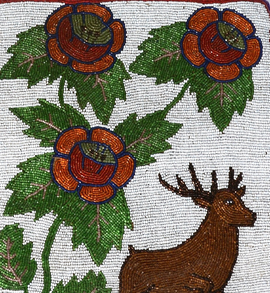 Plateau Beaded Flat bag, Deer Pictorial with flowers