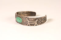 Navajo Bracelet Turquoise with Fred Harvey Dogs
