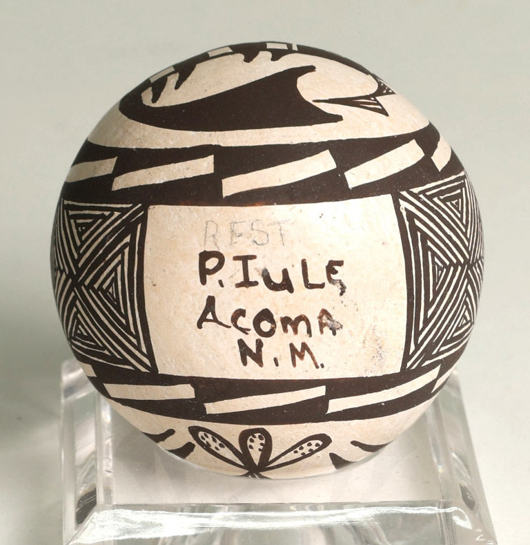 Acoma Pueblo Seed Jar Pottery By Phillip Iule