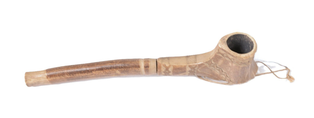 Sami Finland Inuit Scrimshaw Antler Pipe