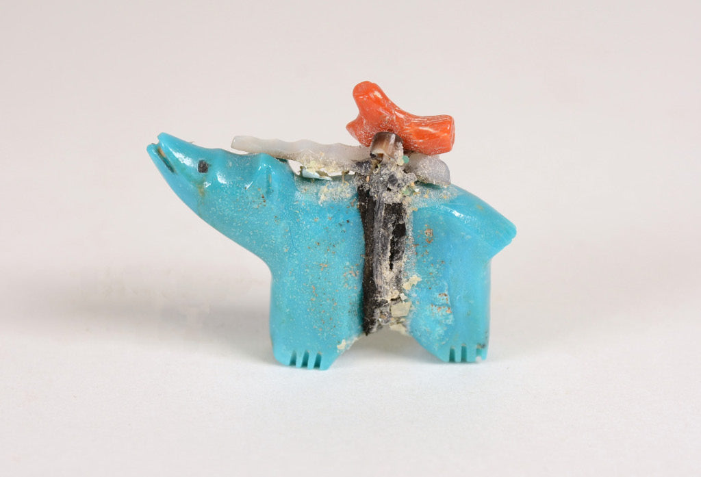 Vintage Zuni Fetish Bear Blue Turquoise with Stones
