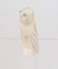 Older Zuni Antler Bird Fetish with Turquoise eyes Bobby Lonasee (d)