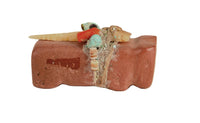 Vintage Zuni Wolf Fetish - Pipestone Catlinite with Arrowhead Bundle
