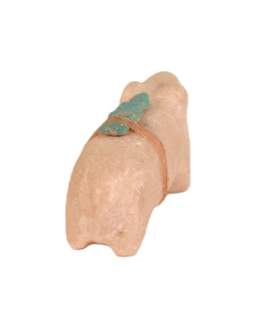Vintage Zuni Bear Fetish - White Stone with Arrowhead Bundle