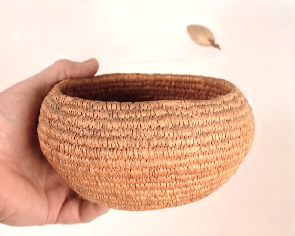 Eskimo Seagrass Basket and Ivory Bola Stone Set of 2
