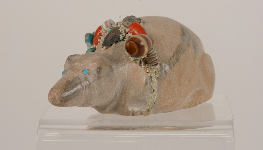 Zuni Fetish - possibly by Francis Leekya