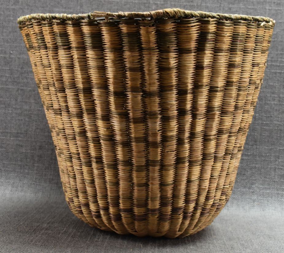 Hopi Indian Wicker "Peach" Basket