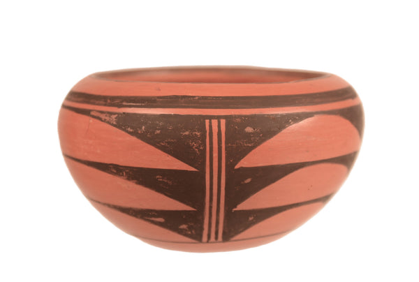 Hopi Pueblo Pottery By Ellamae Tolashie