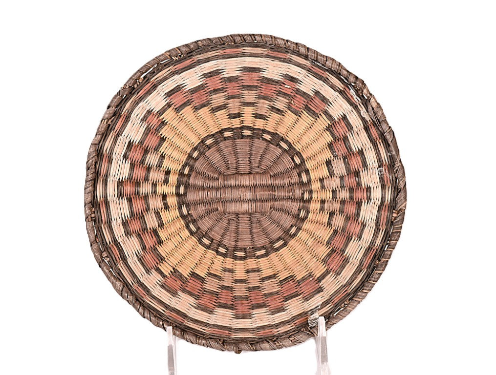 Hopi Pueblo Tray Basket