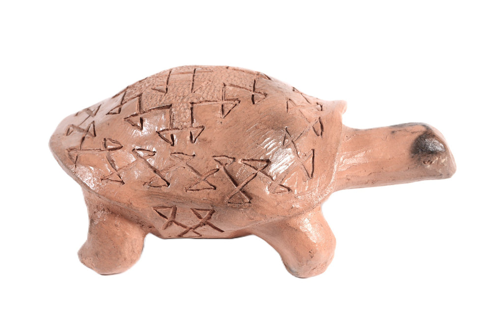 Navajo Turtle Pottery By Betty Nez