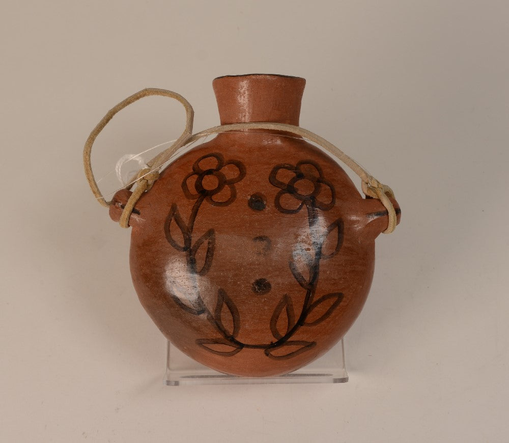 230424-01 Pottery: Maricopa and Tohono O'odham Canteen