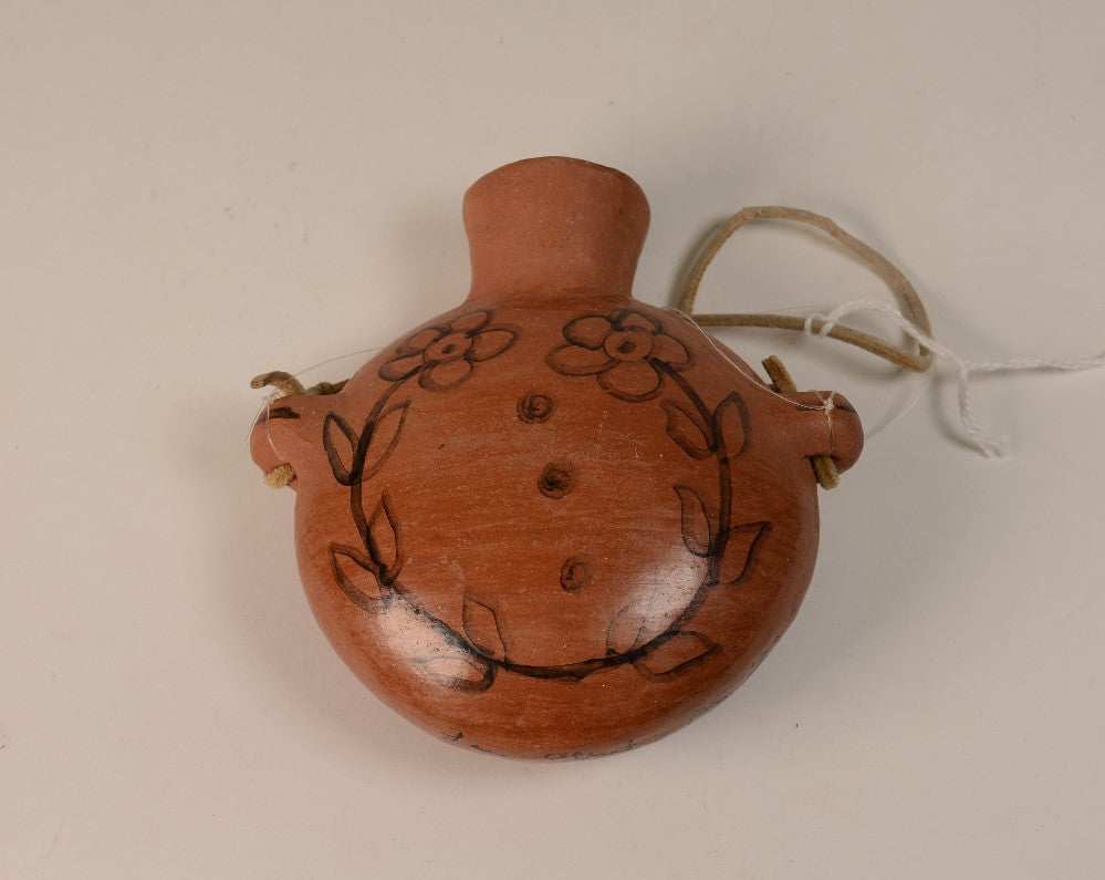 230424-01 Pottery: Maricopa and Tohono O'odham Canteen