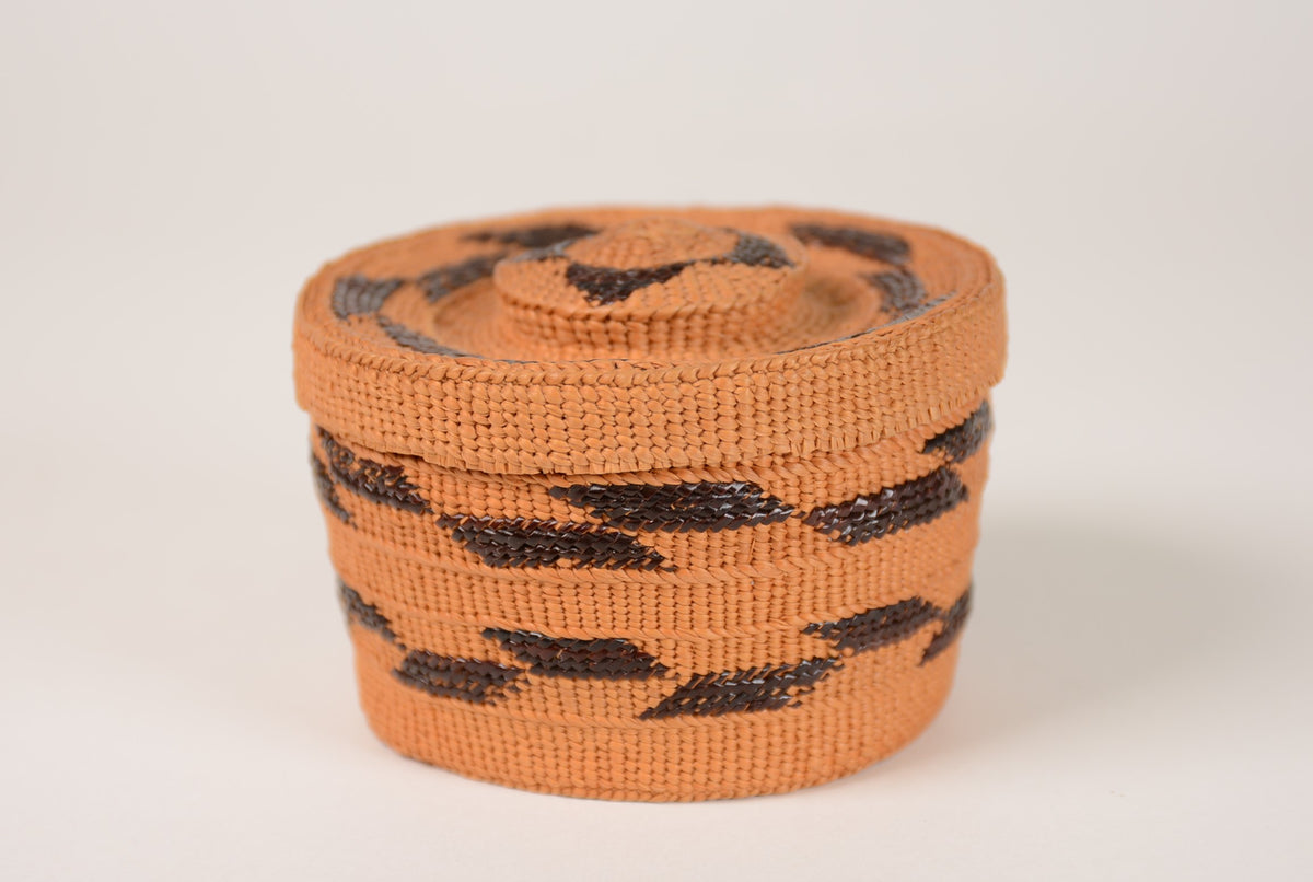 Tlingit Basket: With Rattle Lid + Nob