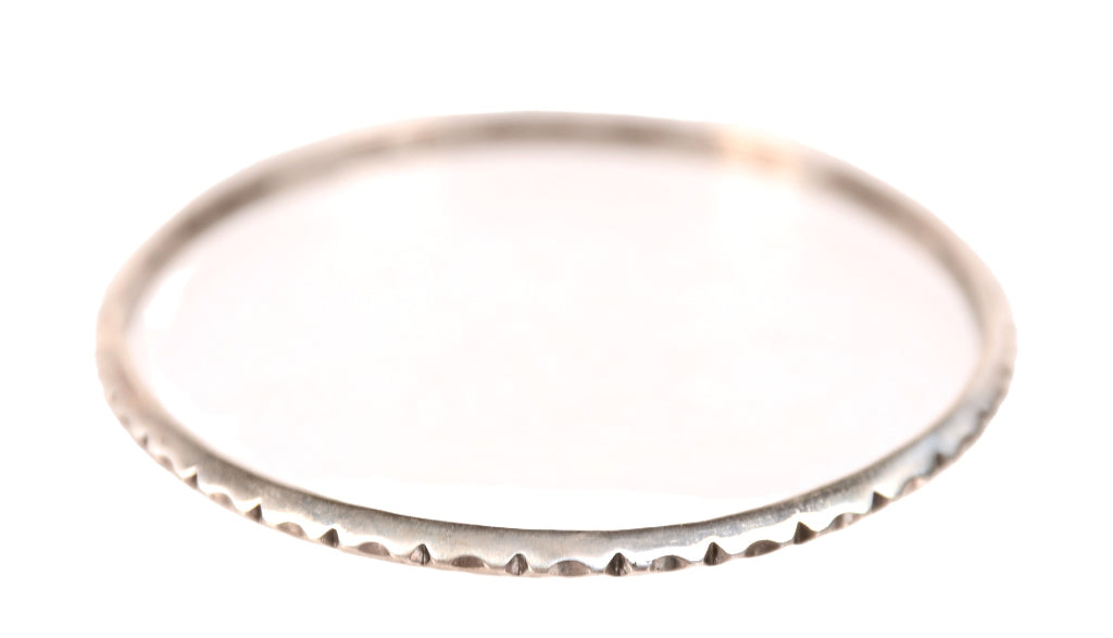 アクセサリー Navajo / silver bangle Navajo Sterling Silver Bangle Bracelet – Antique American Indian Art