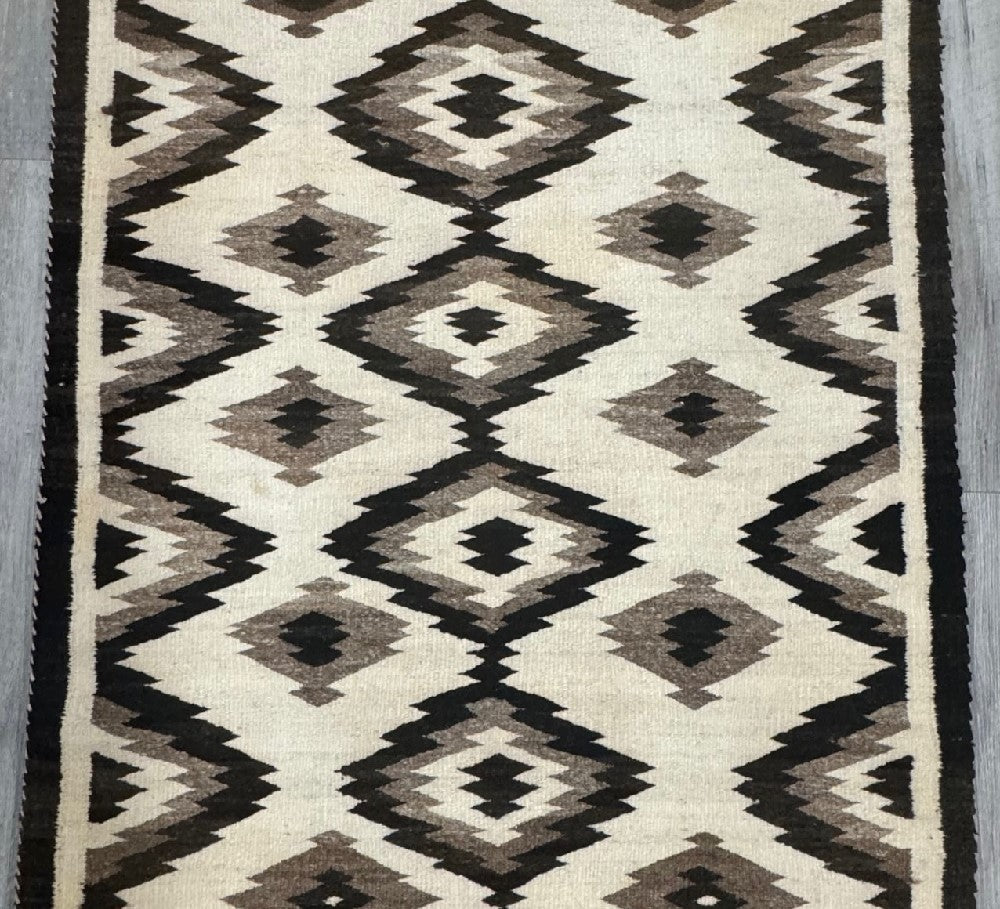 Navajo Rug with Natural wool tones: Storm Cloud Motif