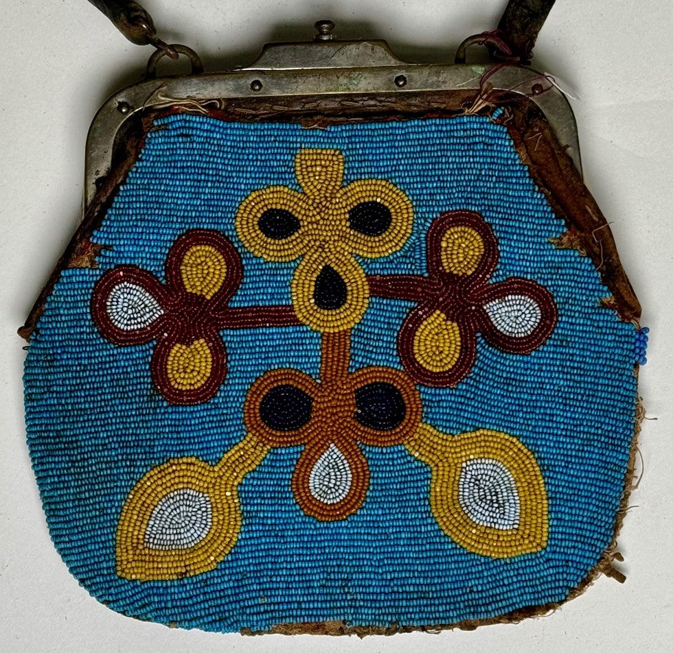 Antique Fully Beaded Plateau Purse