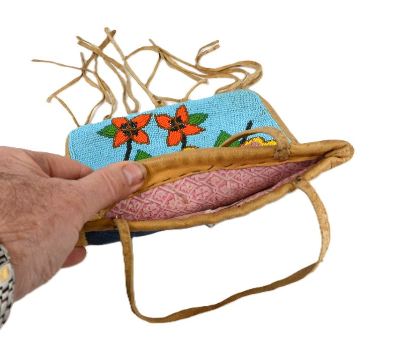 Plateau Yakima Fully Beaded Flat Bag