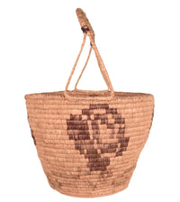 Large Quinalt Basket with Handle