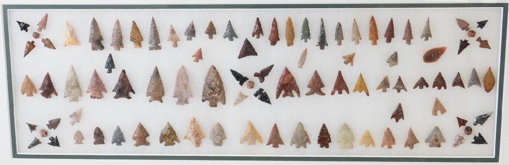 Earl Man Columbia River Artifacts: 85 Points with 5 Beads