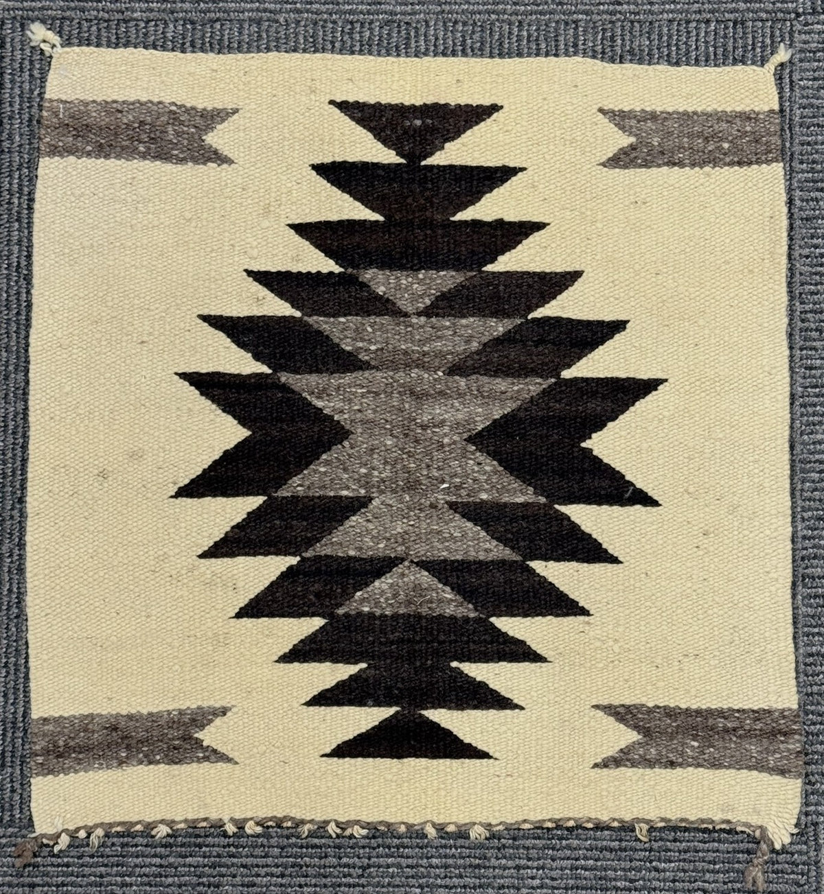 Navajo Gallup Throw Rug