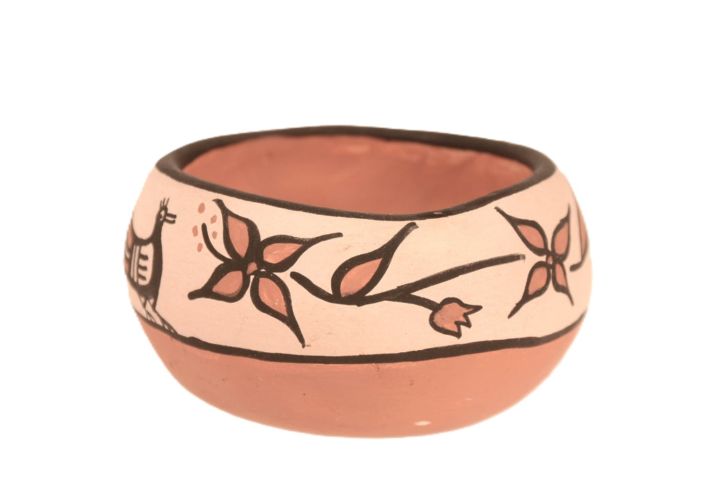 Santo Domingo Pueblo Pottery Bowl By Hilda Tenoria
