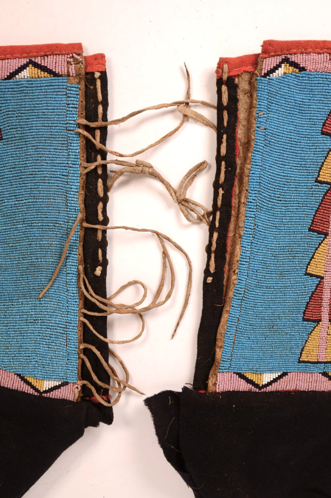 Antique Plains Crow Leggins