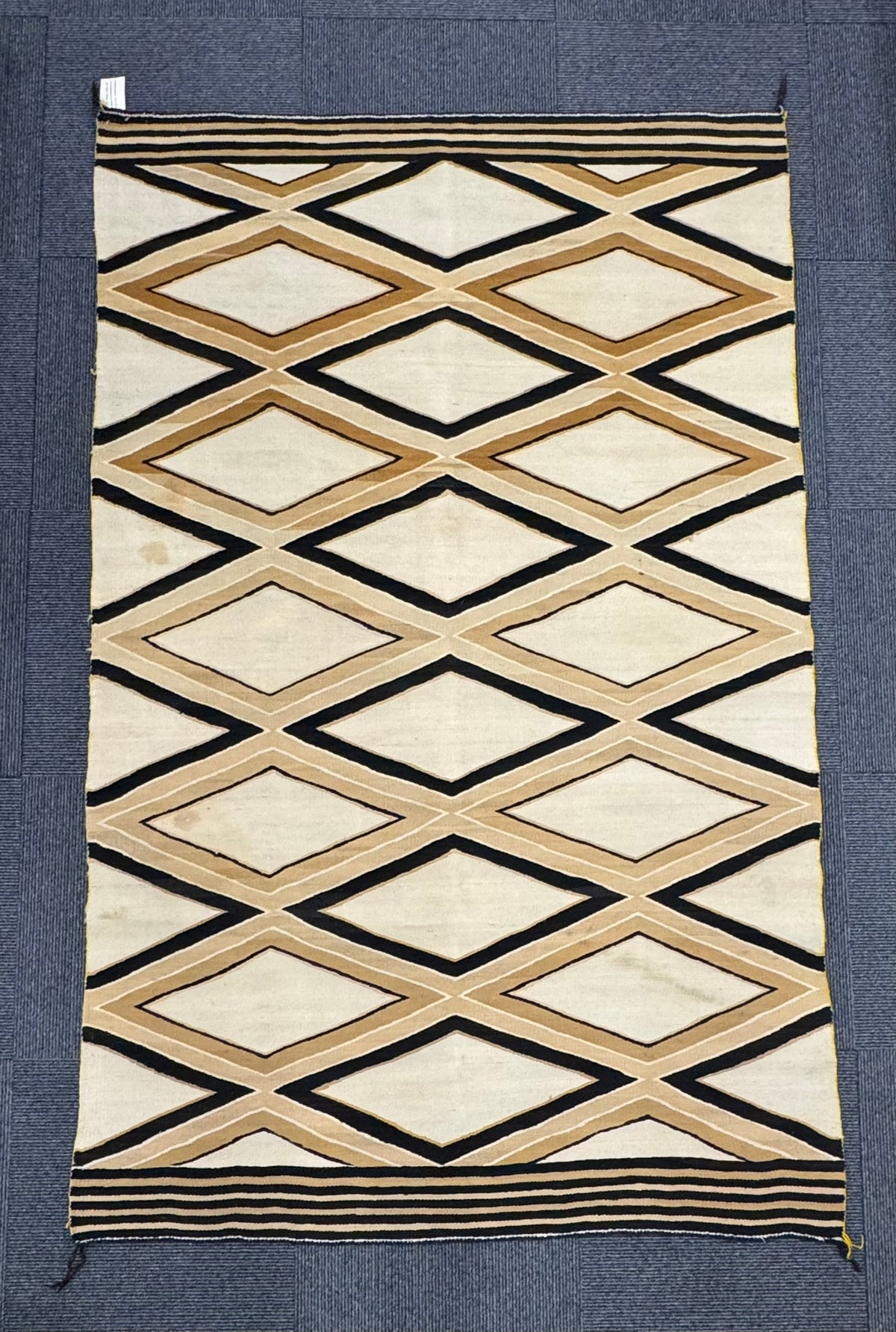 Navajo Early Crystal Rug