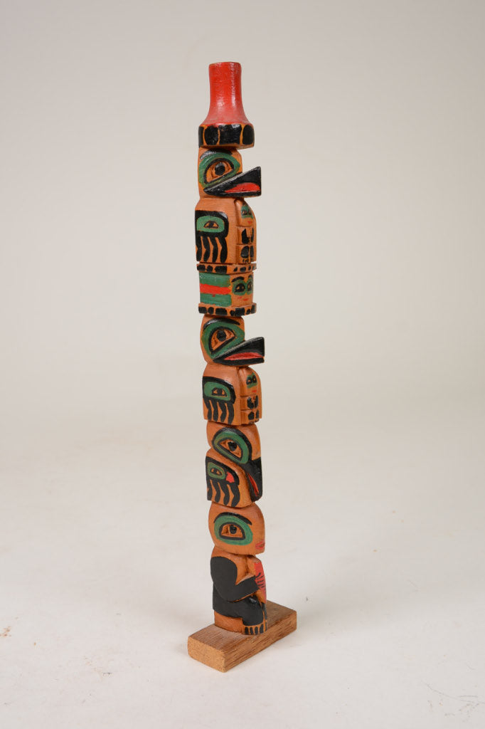 Model Tlingit Totem Pole