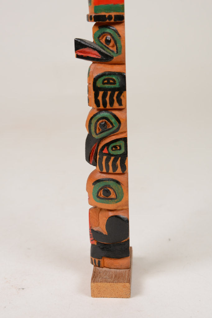 Model Tlingit Totem Pole