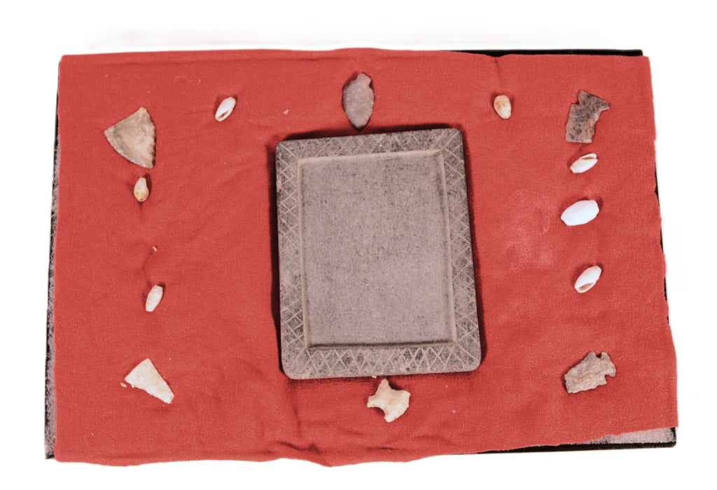 Hohokam Artifacts in Riker Mount