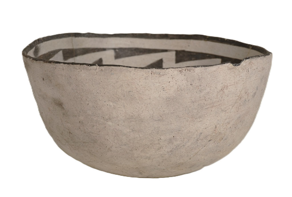 Anasazi Pottery "Pour" Bowl, Black on White