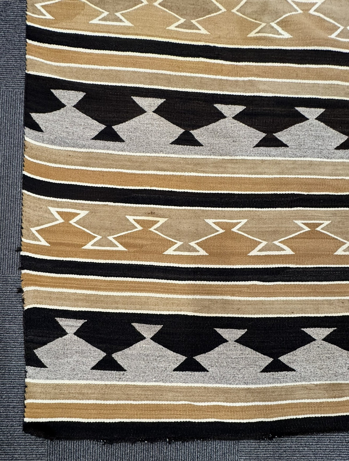 Large Navajo Rug, Banded Blanket Revival, Chinle, AZ
